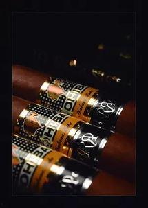 外国抽国产雪茄视频,揭秘外国友人对国产雪茄的热爱与探索